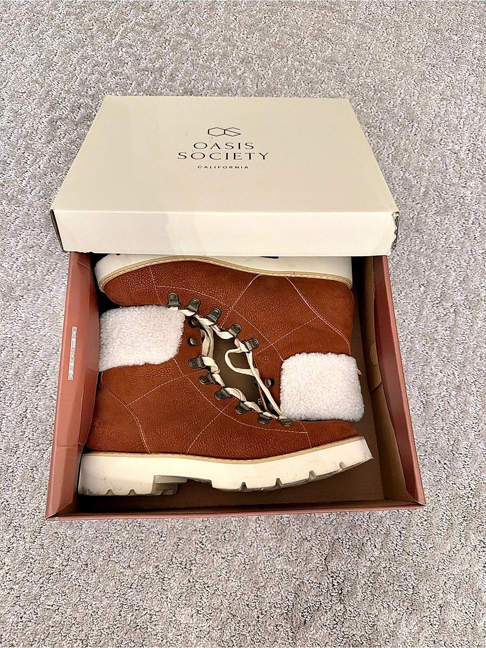 Oasis Society The Madilyn Winter Ankle Boots in Brown & Cream US 7.5 Like New